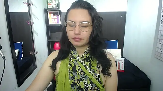 koral purple online show from 11/22/25, 12:59