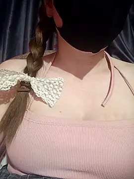 MiHeni online show from 03/30/26, 04:52