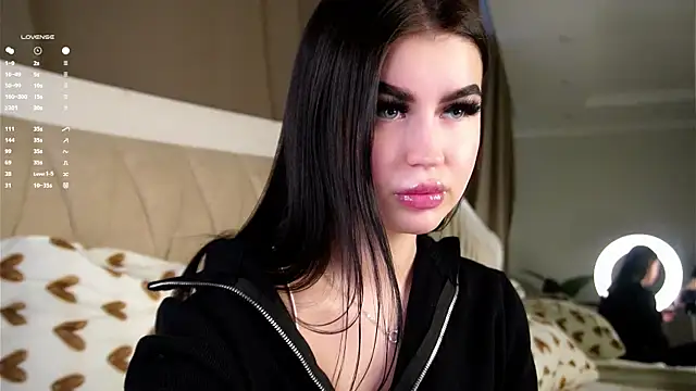 CoreenYorton online show from 04/10/26, 03:34