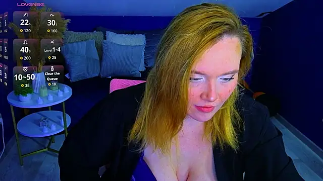 Snapshot of Vex_Veil chatting on 11/21/25, 09:13 Vex Veil online show from 11/21/25, 09:13