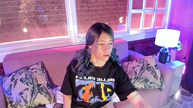 ReiAyanamy online show from 12/15/25, 07:40