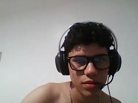 Kleyyysss online show from 07/22/26, 04:26