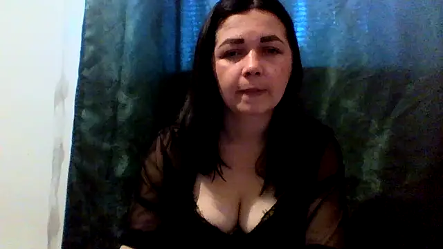 Vitalina282128 online show from 07/02/26, 06:41