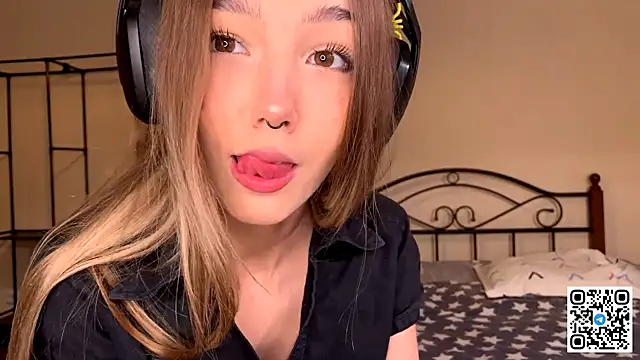 HoaPatton online show from 11/23/25, 11:21