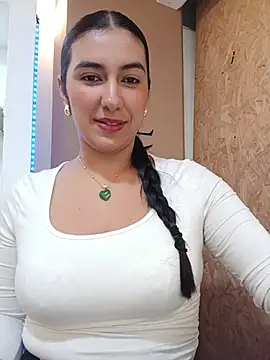 Snapshot of ViolettaWalton1 chatting on 07/28/26, 01:43 ViolettaWalton1 online show from 07/28/26, 01:43