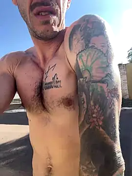 Snapshot of Lucasjandre chatting on 11/15/25, 10:23 Lucasjandre online show from 11/15/25, 10:23