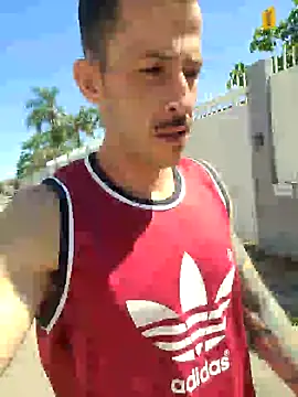 Snapshot of Lucasjandre chatting on 11/20/25, 12:38 Lucasjandre online show from 11/20/25, 12:38