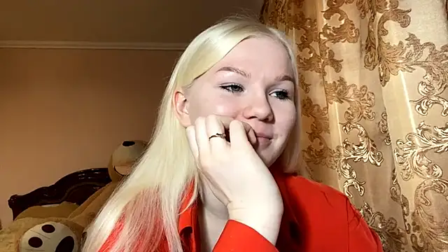 LynellMahe online show from 11/29/25, 09:45