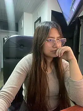 amatista katzenn online show from 02/04/26, 01:44