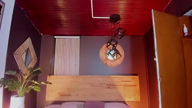 Velvet Dreamss online show from 02/12/26, 11:49