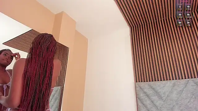 Kenia Storm online show from 02/10/26, 07:51