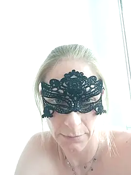 MelleEloa online show from 05/02/26, 12:10