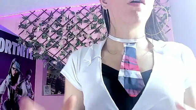 madalia303av online show from 11/12/25, 03:51