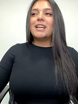 sofii moretti online show from 11/24/25, 09:03