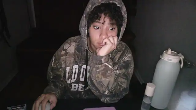 PrettyLittleProblem online show from 11/13/25, 12:37