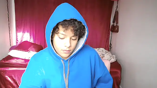 PrettyLittleProblem online show from 11/15/25, 03:30