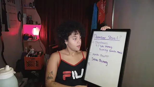 PrettyLittleProblem online show from 12/02/25, 02:56