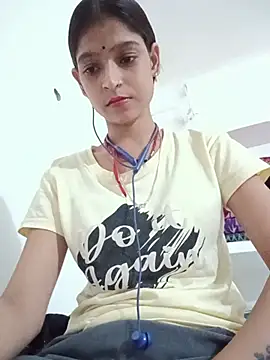 Snapshot of Mohnicute chatting on 08/01/26, 05:23 Mohnicute online show from 08/01/26, 05:23