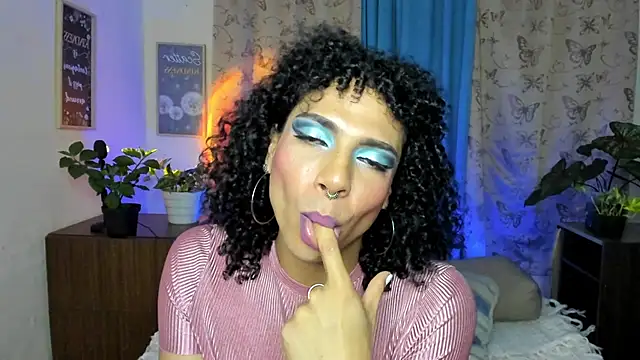 Angel White25 online show from 11/29/25, 10:46