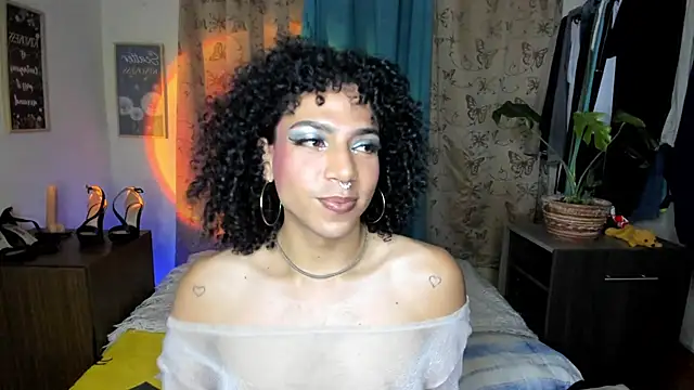 Angel White25 online show from 04/28/26, 02:27