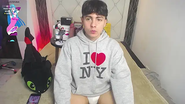 Snapshot of Samu_FoXXX chatting on 11/19/25, 08:20 Samu FoXXX online show from 11/19/25, 08:20