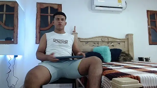 mathews    online show from 11/19/25, 02:33