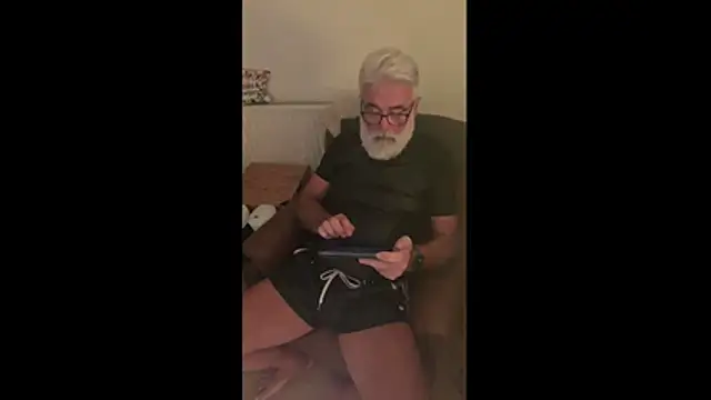 LeatherSdaddy online show from 12/01/25, 07:08