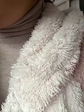 oo-shanshan online show from 12/19/25, 11:56