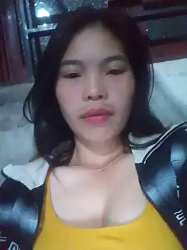 Snapshot of chim-yen chatting on 11/19/25, 08:09 chim-yen online show from 11/19/25, 08:09