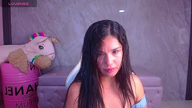 Snapshot of Violetta_jhonson_a chatting on 12/04/25, 03:16 Violetta jhonson a online show from 12/04/25, 03:16