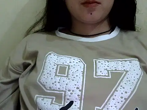 Anika Singh online show from 04/11/26, 03:49