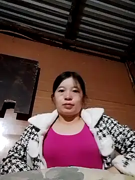 Snapshot of may-man chatting on 11/15/25, 09:54 may-man online show from 11/15/25, 09:54