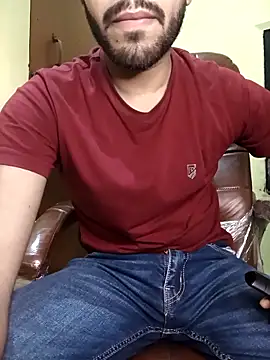 Snapshot of hotyyyyjonny chatting on 04/01/26, 11:00 hotyyyyjonny online show from 04/01/26, 11:00
