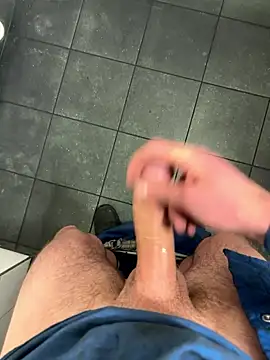 lukasDickpic12 online show from 01/11/26, 12:26