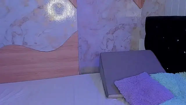 kirakay1 online show from 06/14/26, 02:09