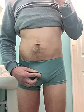 funguy19782 online show from 12/21/25, 09:49