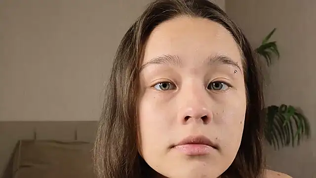 Snapshot of ArleenVizena chatting on 11/22/25, 03:00 ArleenVizena online show from 11/22/25, 03:00