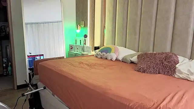 Iamnyxy online show from 12/04/25, 11:08