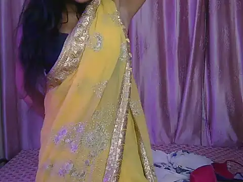 shivani-kumari21 online show from 11/15/25, 04:14