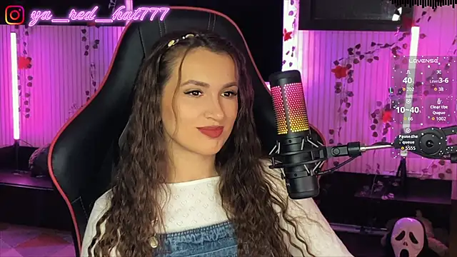 -RED HAT- online show from 04/06/26, 06:09