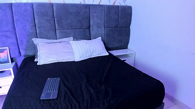 Atenea Velle online show from 05/14/26, 03:35
