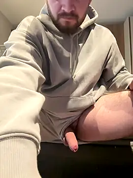 Snapshot of alexrofa chatting on 11/13/25, 09:41 alexrofa online show from 11/13/25, 09:41