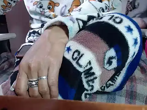 Tiff Dirty69 online show from 04/19/26, 01:54