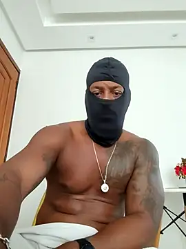 Zepouvinho online show from 11/19/25, 03:56