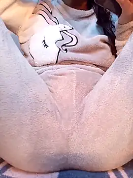 sexyboomba online show from 12/17/25, 01:06