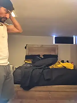 piggylatino online show from 02/05/26, 09:19