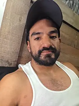 piggylatino online show from 04/15/26, 06:09