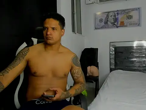 master leather online show from 03/18/26, 06:16