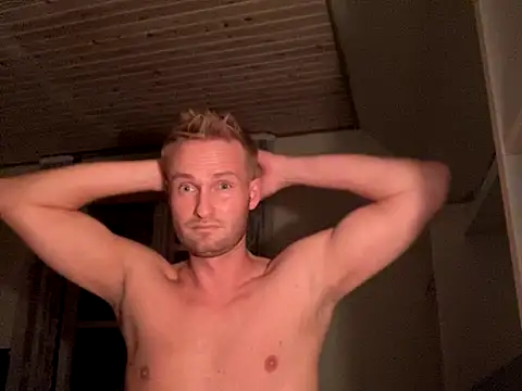 SUB-Blond online show from 11/18/25, 07:29