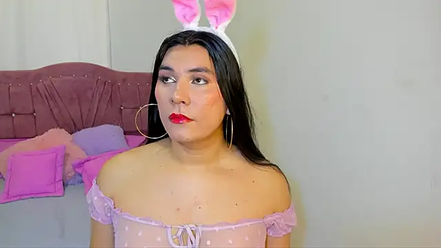 yourlatina emely online show from 02/19/26, 05:09